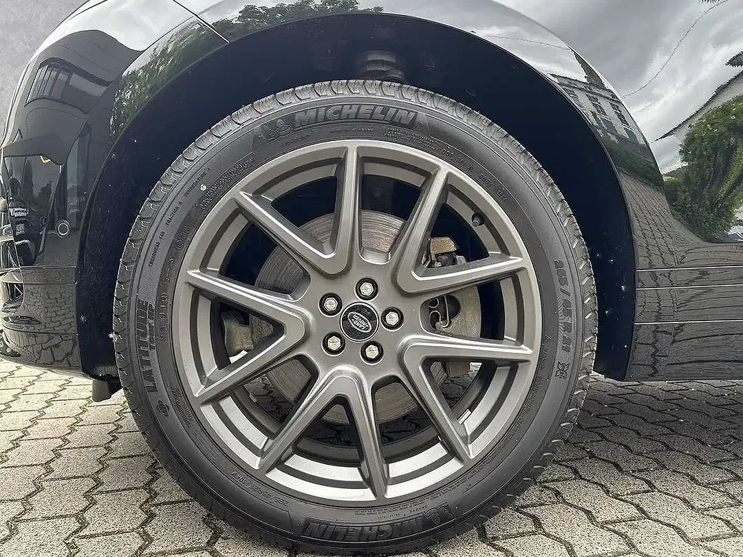 Land Rover Range Rover Velar D300 Dynamic HSE - Thumbnail 9