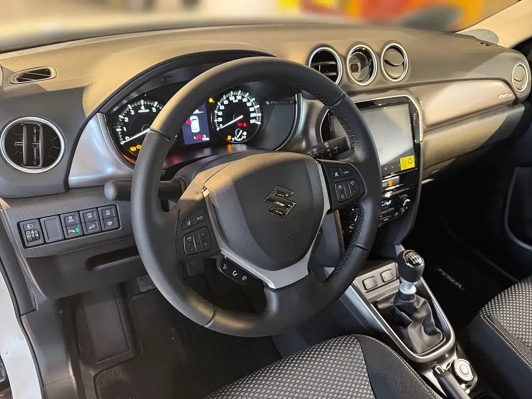 Suzuki Vitara Hybrid 1.4 AllGrip GL+ - Thumbnail 9