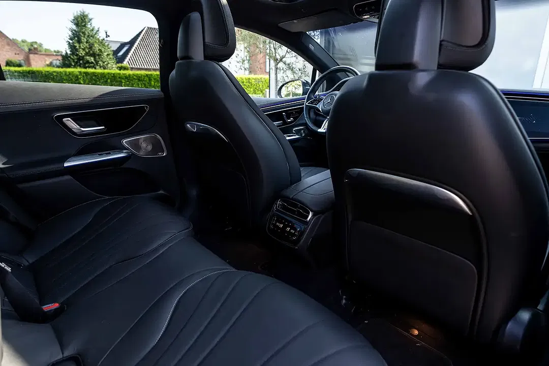Mercedes-Benz EQE 350 4MATIC AMG AIRMATIC - Thumbnail 11