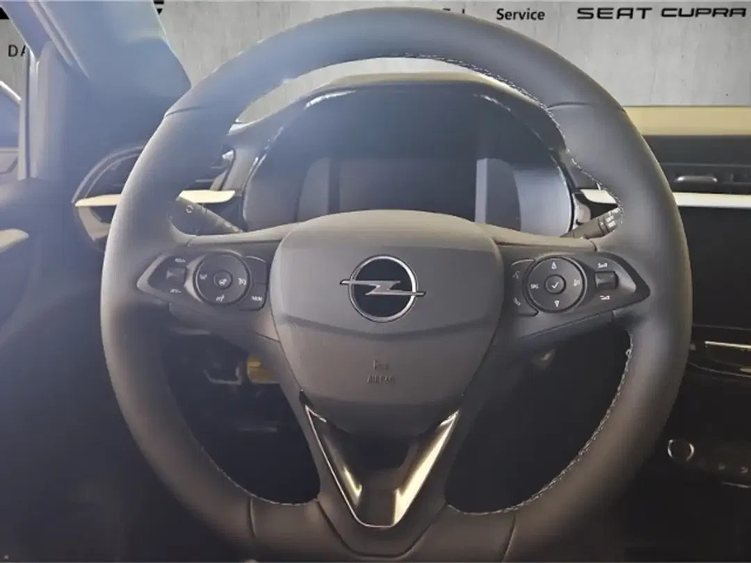 Opel Corsa GS - Thumbnail 11