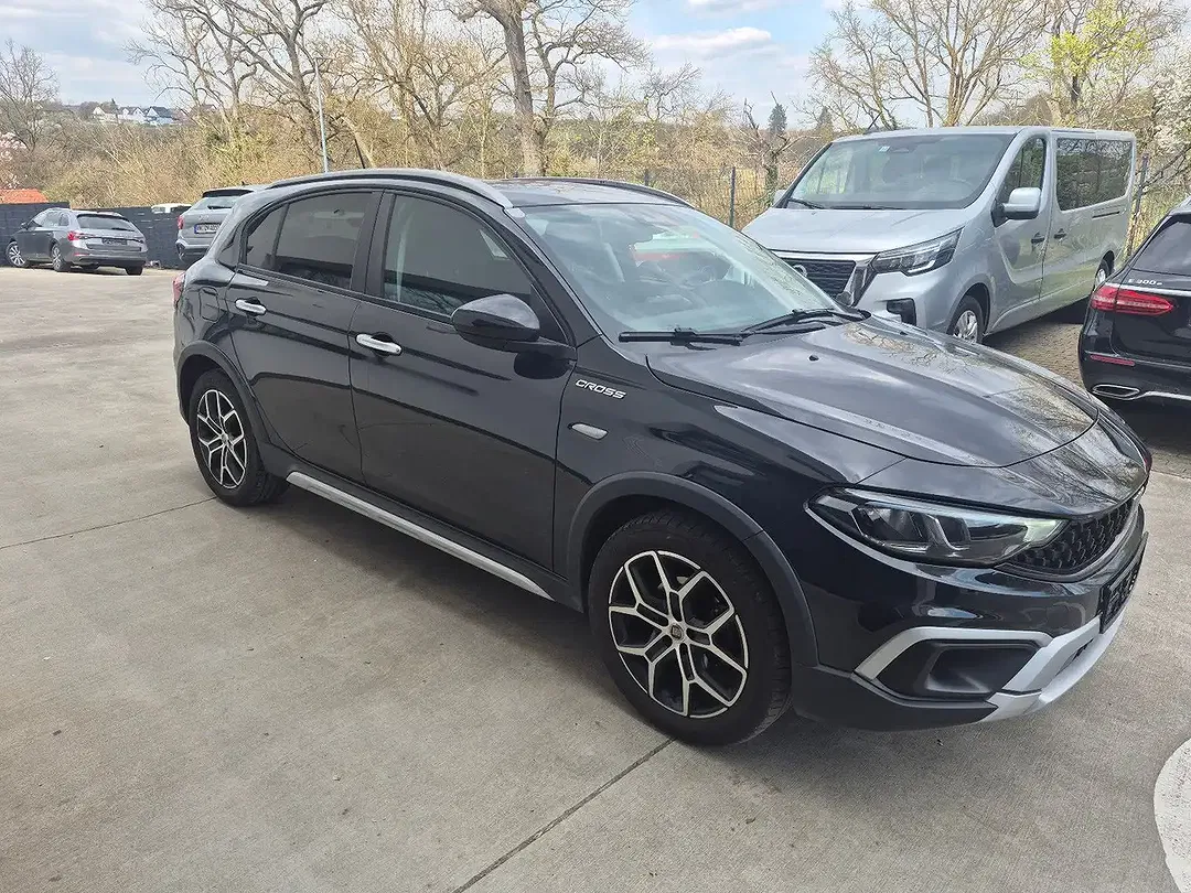 Fiat Tipo Cross - Thumbnail 11