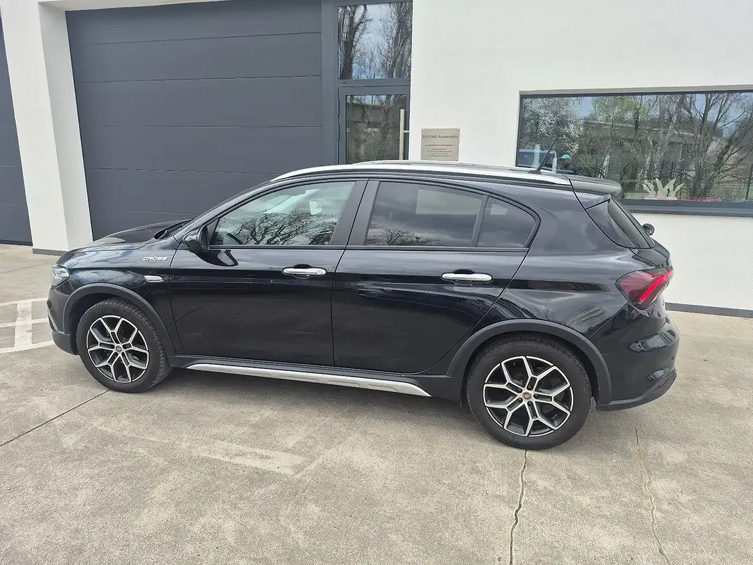 Fiat Tipo Cross - Thumbnail 5