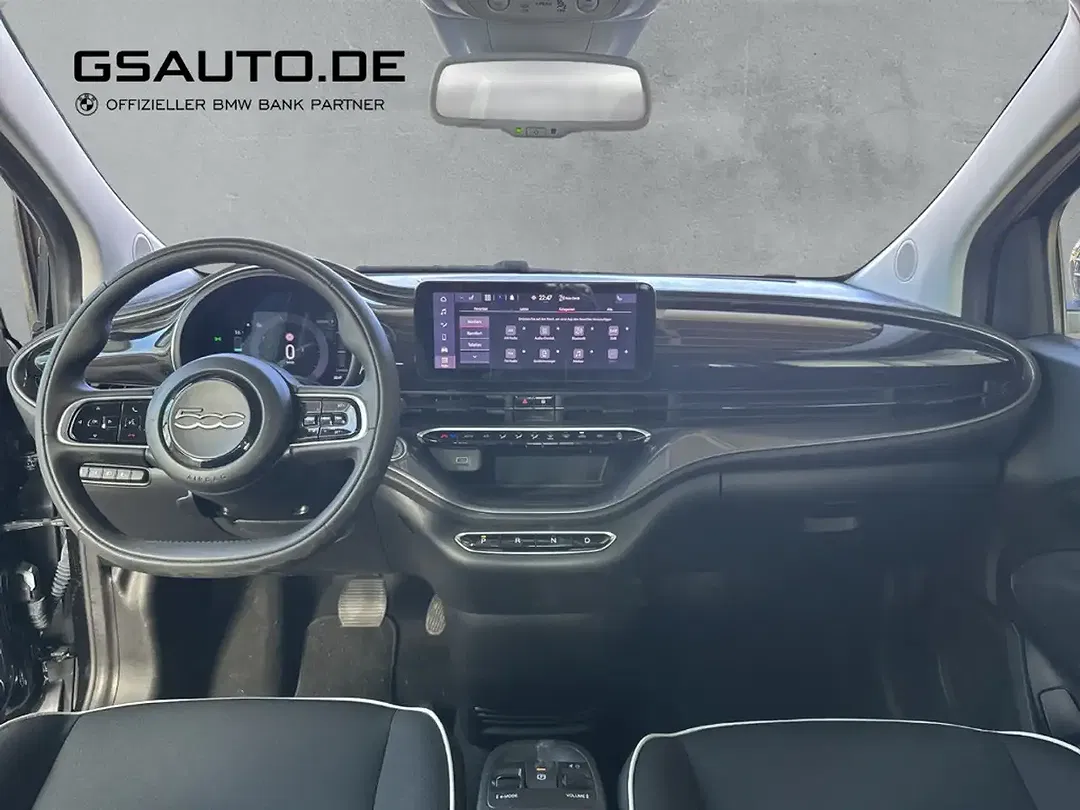 Fiat 500e - Thumbnail 9