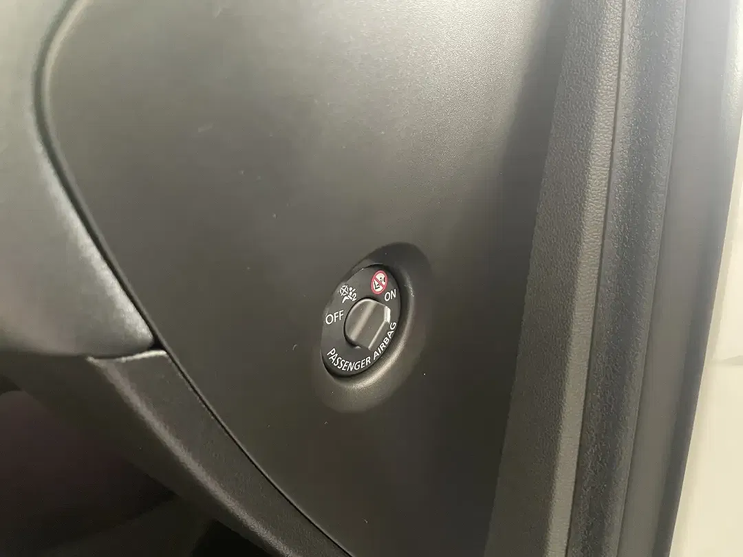 Renault Captur TCe Techno - Thumbnail 11