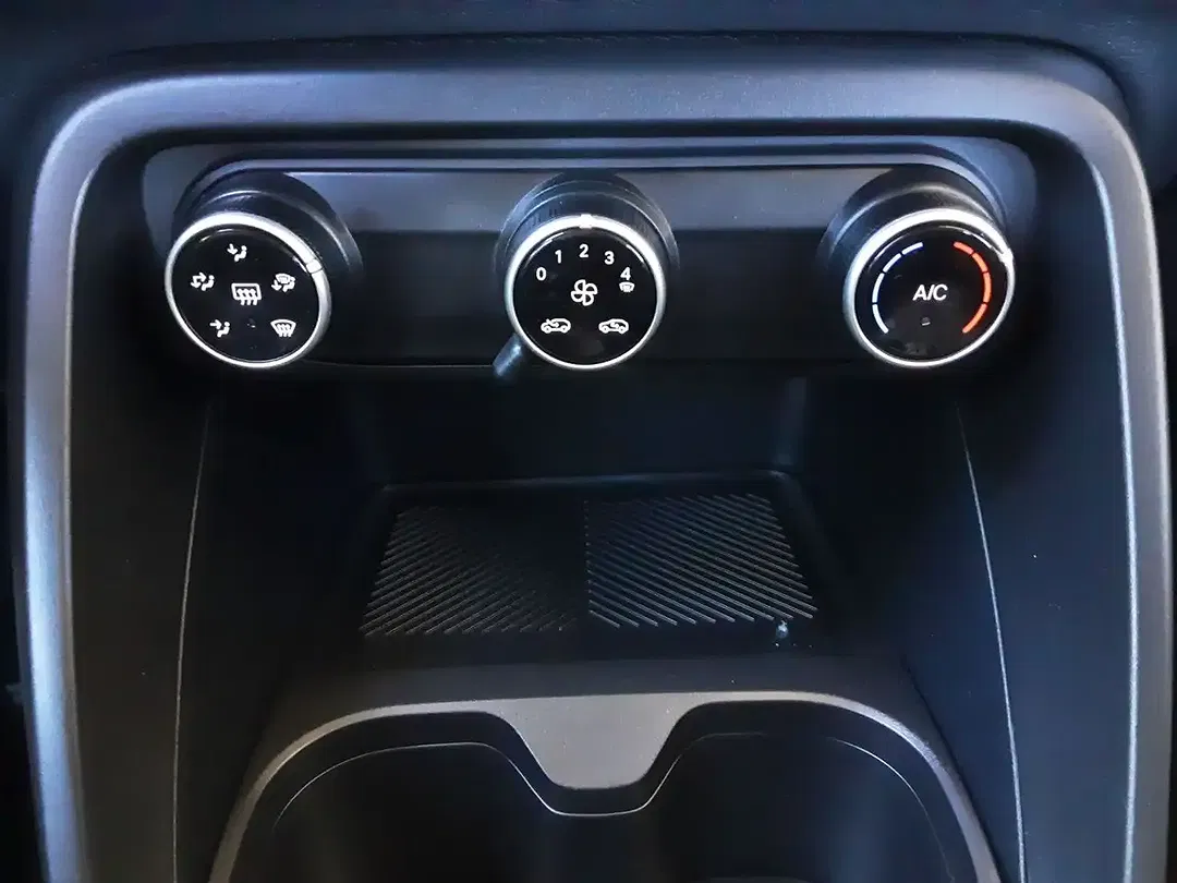 Citroen C3 THP Plus - Thumbnail 23