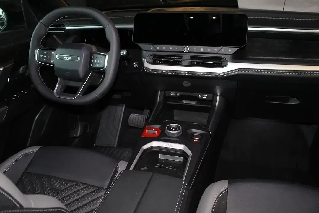 Jeep Compass 1.2 e-Hybrid DCT Edition - Thumbnail 6