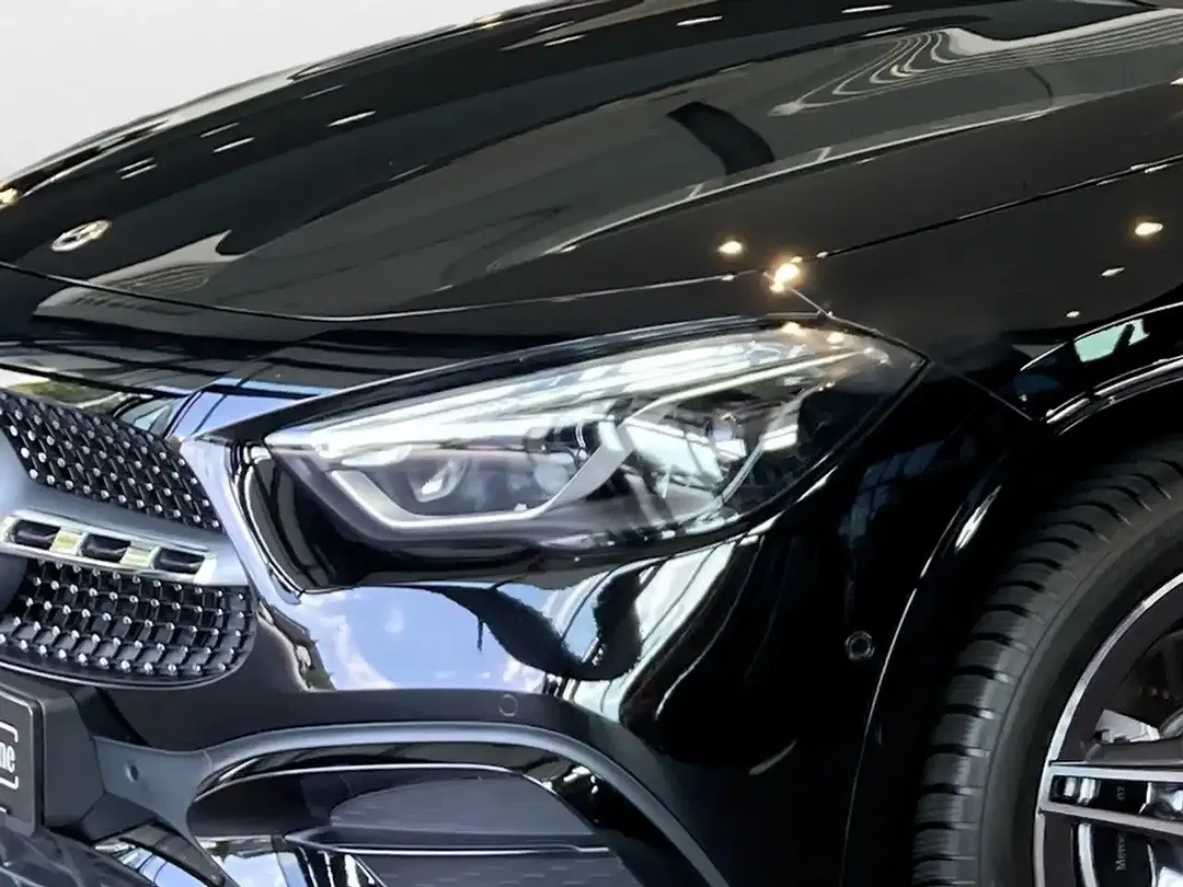 Mercedes-Benz GLA 200 Edition AMG Line - foto 14