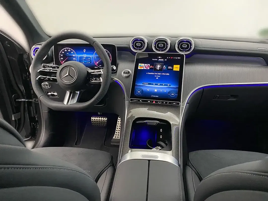 Mercedes-Benz GLC 220 4MATIC AMG - Thumbnail 10