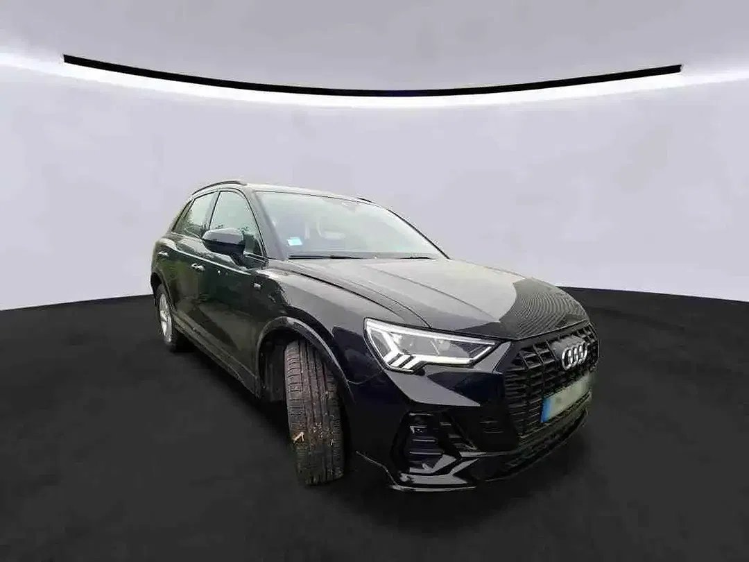 Audi Q3 S line - Thumbnail 4