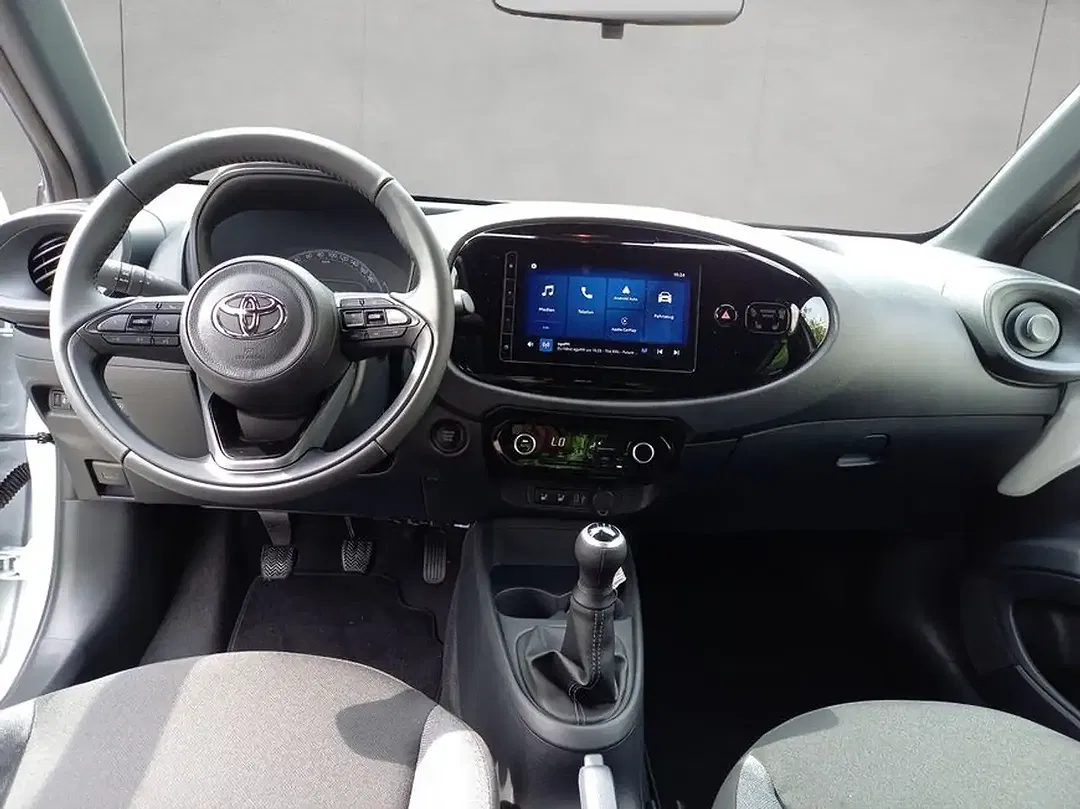 Toyota Aygo X Business Edition - Thumbnail 12