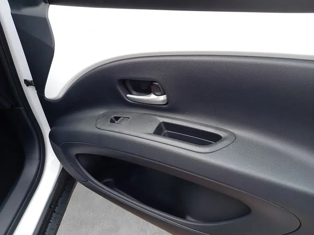 Toyota Aygo X Business Edition - Thumbnail 18