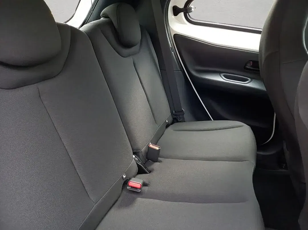Toyota Aygo X Business Edition - Thumbnail 19