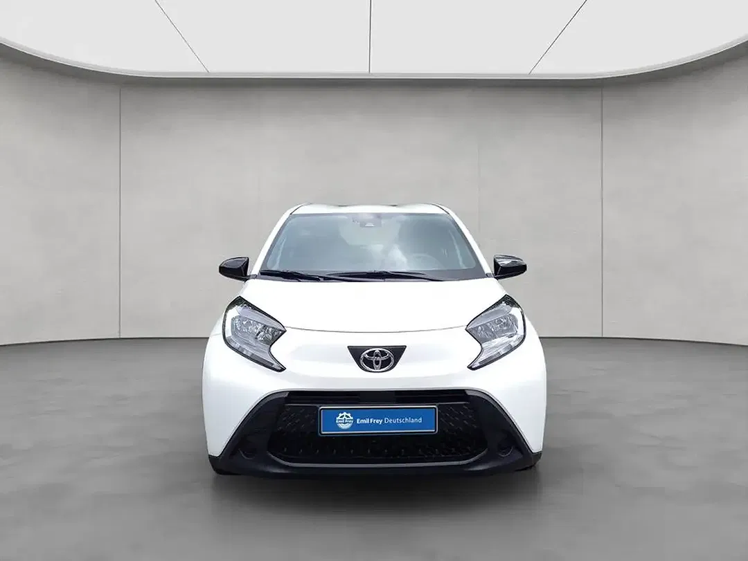 Toyota Aygo X Business Edition - Thumbnail 8