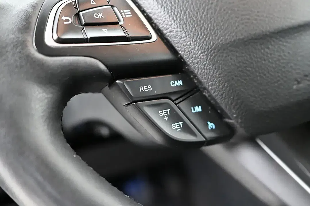 Ford EcoSport 1.0 EcoBoost Titanium - Thumbnail 4
