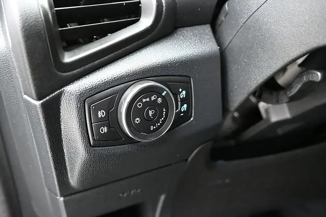 Ford EcoSport 1.0 EcoBoost Titanium - Thumbnail 5