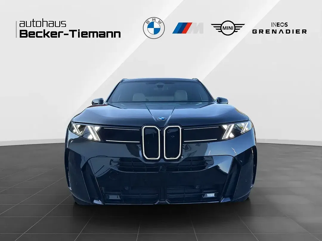 BMW X5 xDrive M Pro - Thumbnail 2