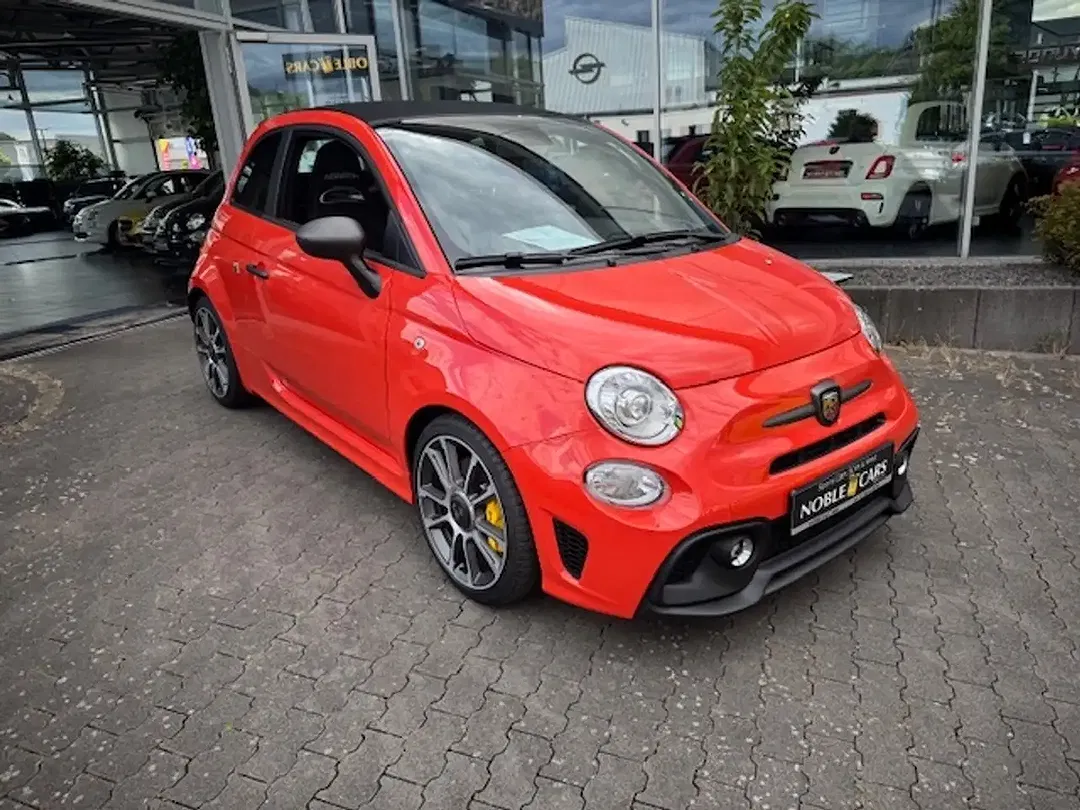 Abarth 695C Turismo - foto 1