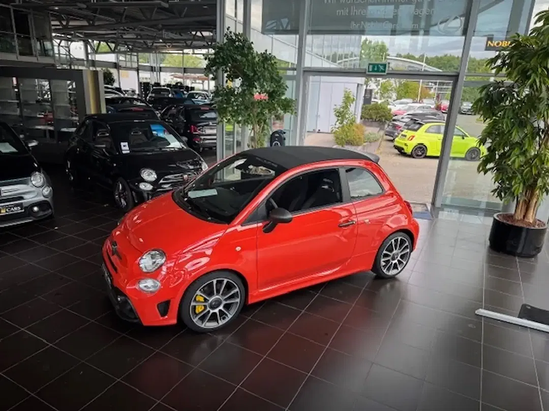 Abarth 695C Turismo - Thumbnail 7