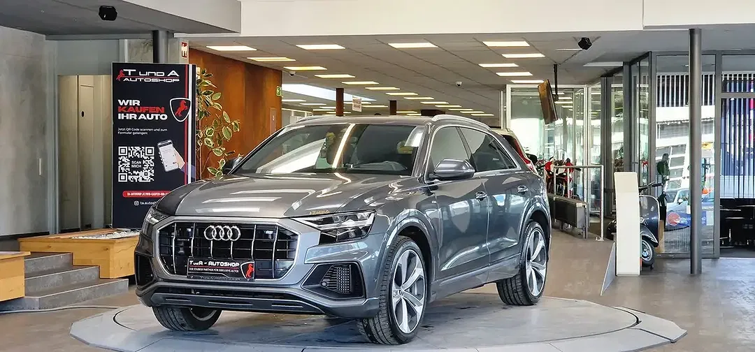 Audi Q8 55 TFSI e AUT quattro - Thumbnail 8