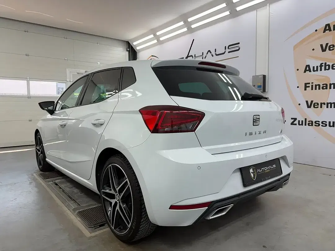 SEAT Ibiza FR - Thumbnail 10