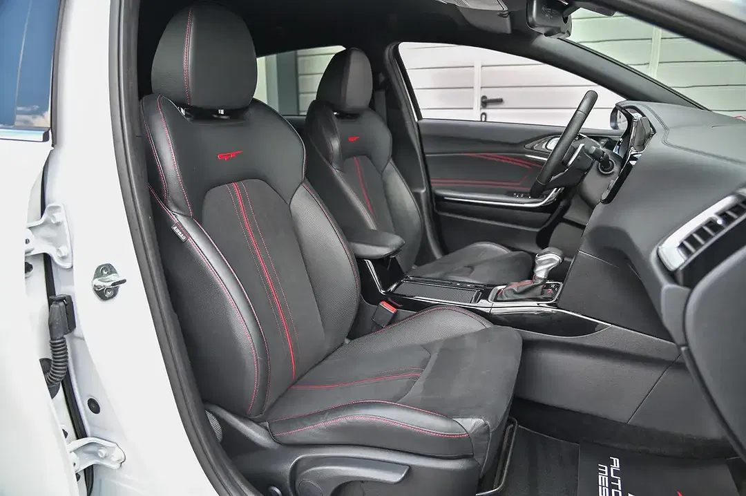 Kia ProCeed / pro_cee'd 1.6 T-GDI GT Comfort - Thumbnail 13