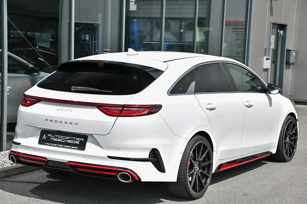 Kia ProCeed / pro_cee'd 1.6 T-GDI GT Comfort - Thumbnail 4