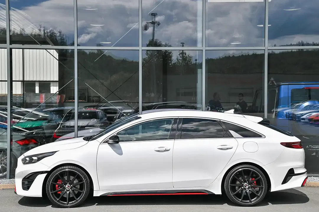 Kia ProCeed / pro_cee'd 1.6 T-GDI GT Comfort - Thumbnail 6