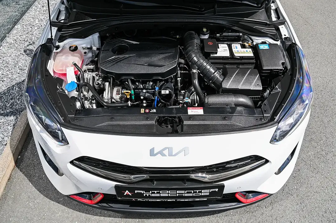 Kia ProCeed / pro_cee'd 1.6 T-GDI GT Comfort - Thumbnail 7