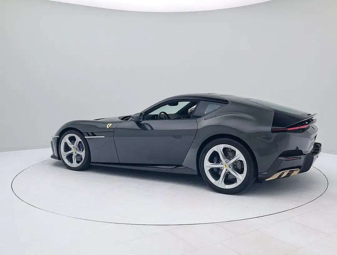 Ferrari 12 Cilindri - Thumbnail 11