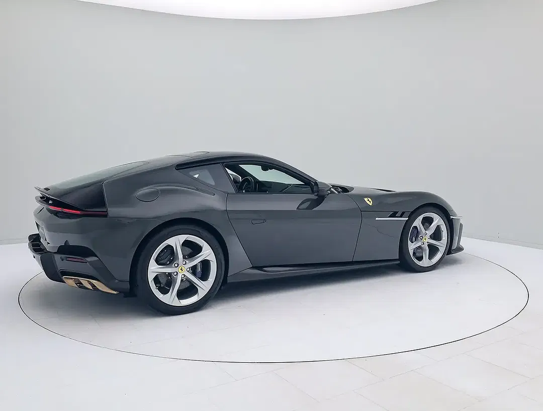 Ferrari 12 Cilindri - Thumbnail 7