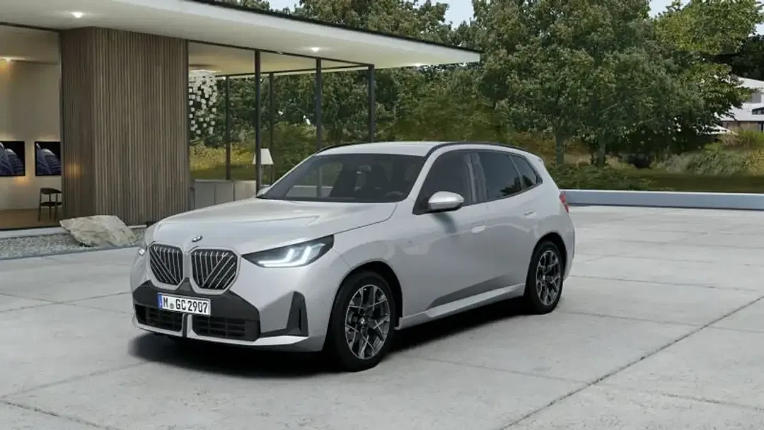 BMW X3 xDrive M - Thumbnail 1