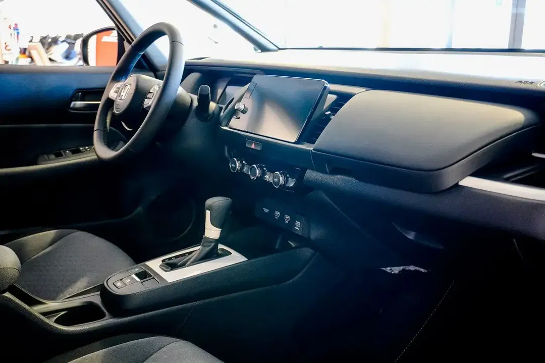Honda Jazz 1.5 e:HEV CVT Elegance - Thumbnail 4