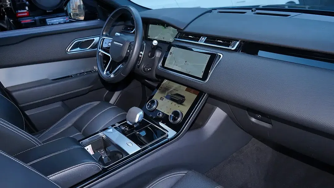 Land Rover Range Rover Velar P250 4x4 R-Dynamic S S - Thumbnail 5