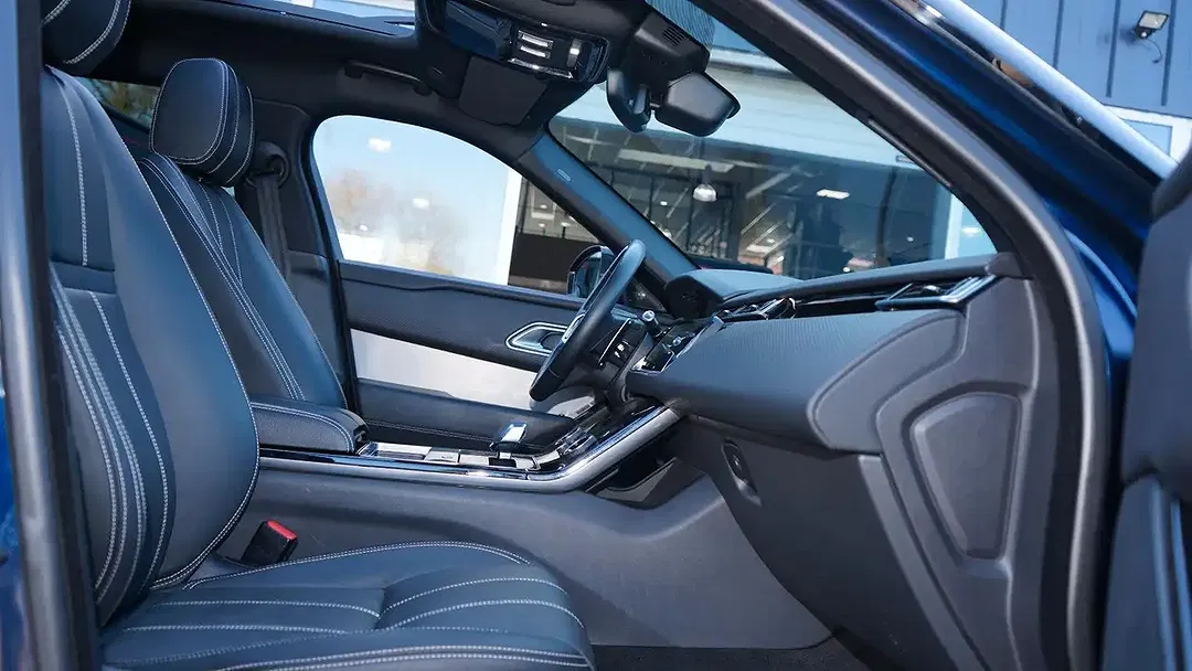 Land Rover Range Rover Velar P250 4x4 R-Dynamic S S - Thumbnail 7