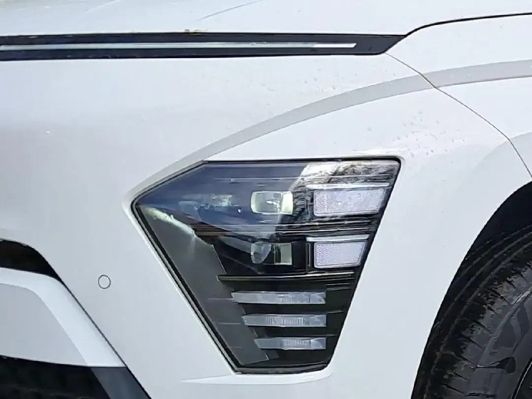 Hyundai KONA Trend - Thumbnail 5