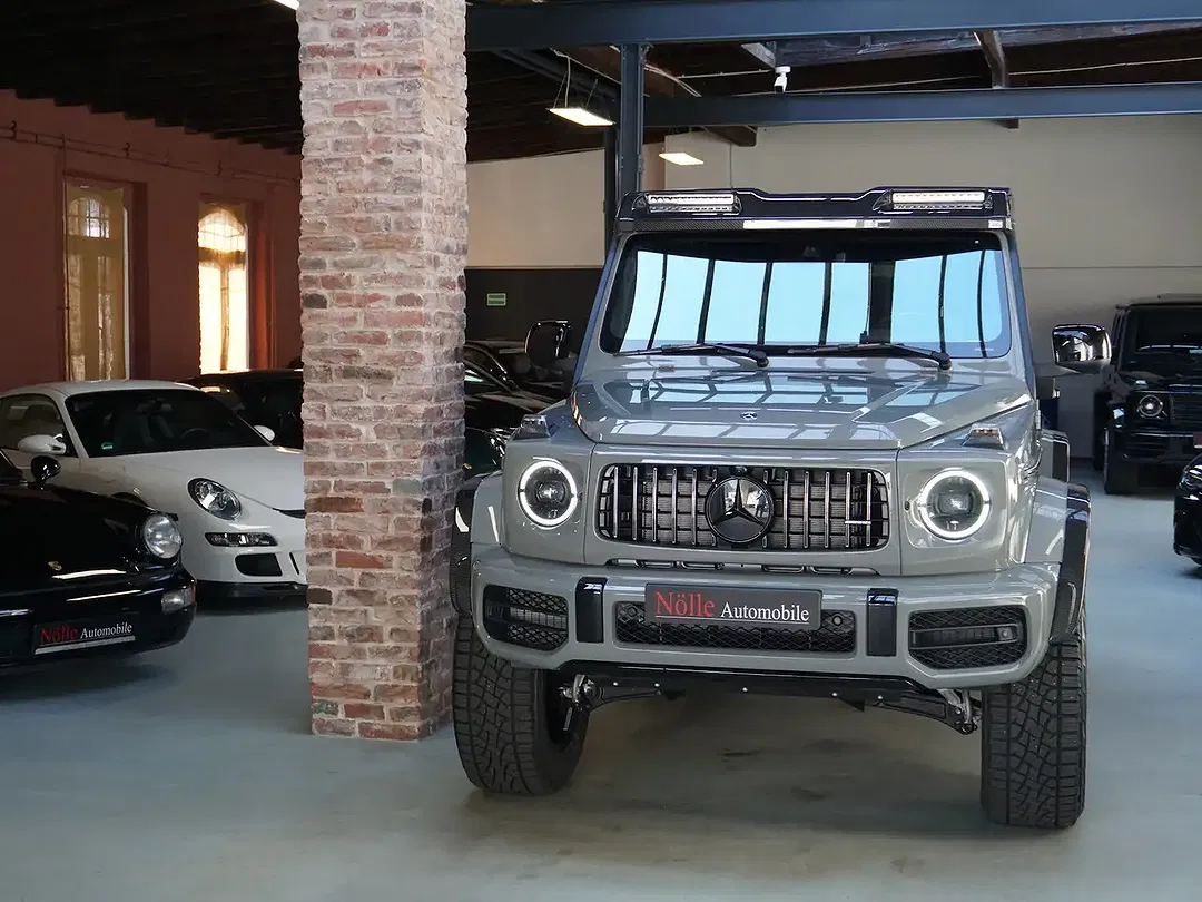 Mercedes-Benz G 63 AMG 4x4 Night - Thumbnail 1