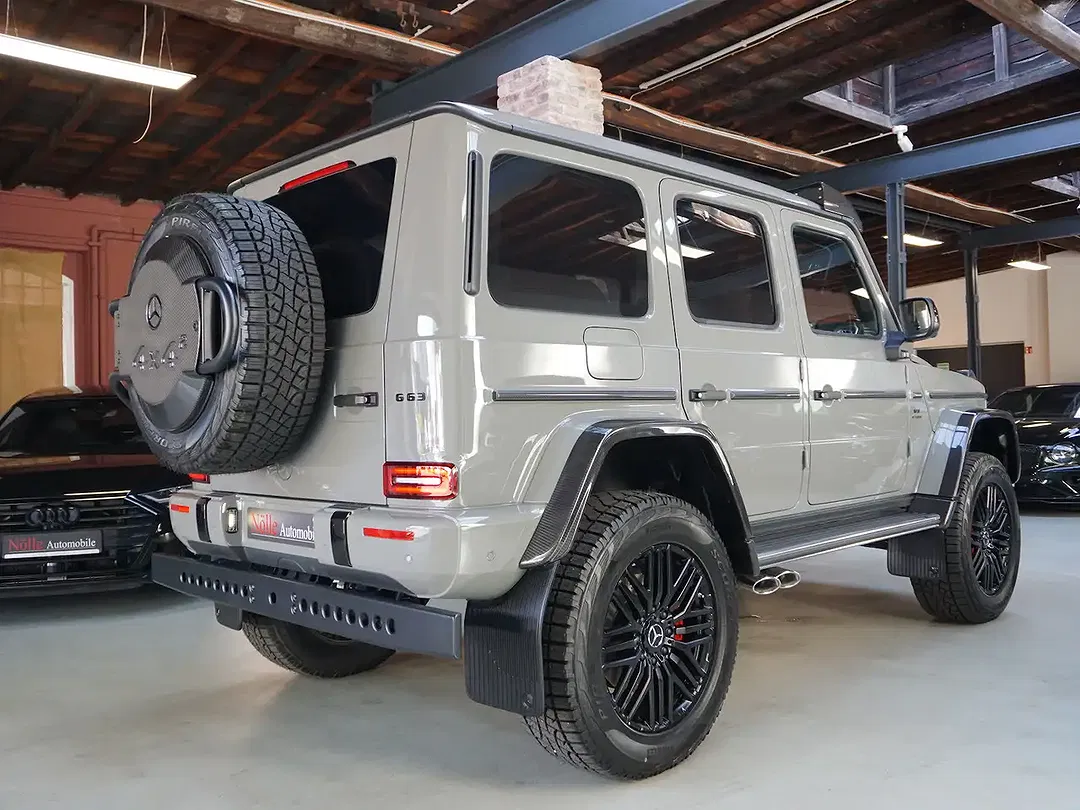 Mercedes-Benz G 63 AMG 4x4 Night - Thumbnail 4