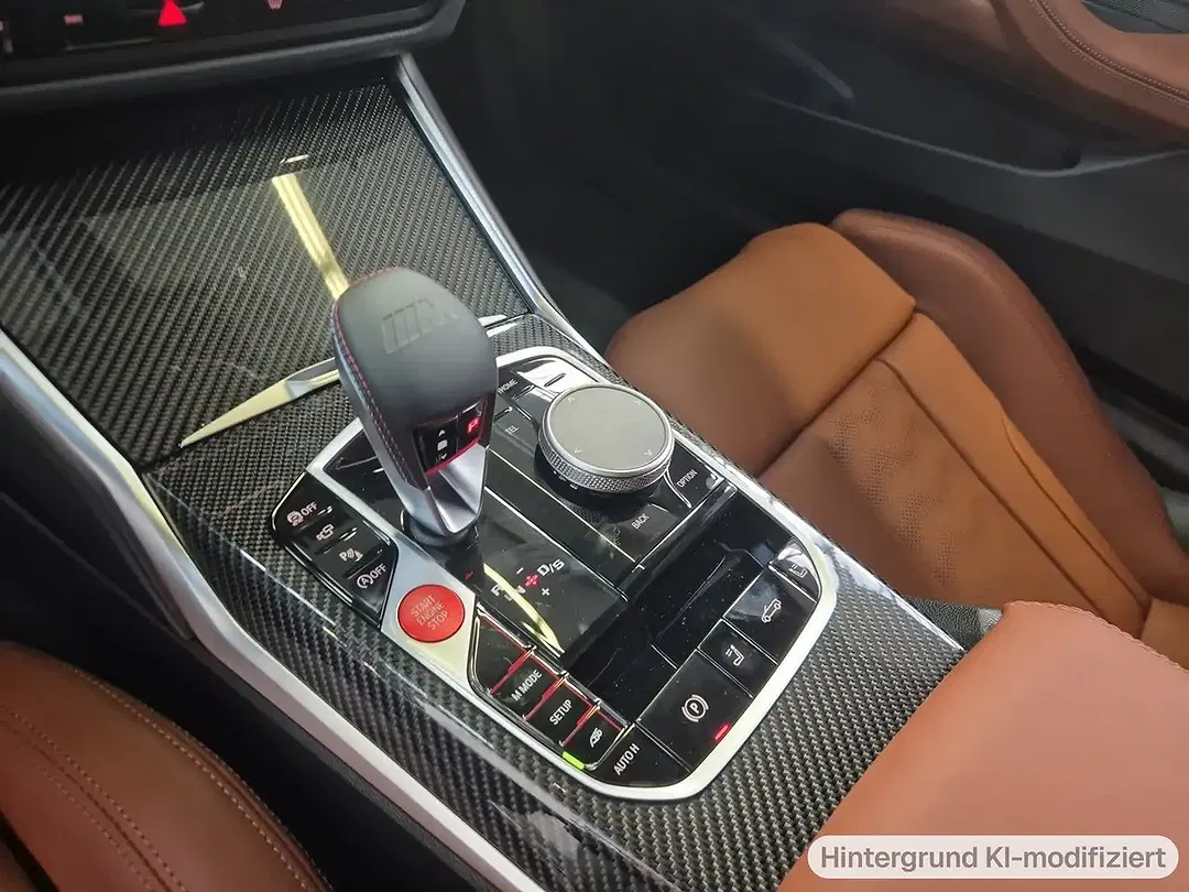 BMW M4 M xDrive Competition - Thumbnail 9