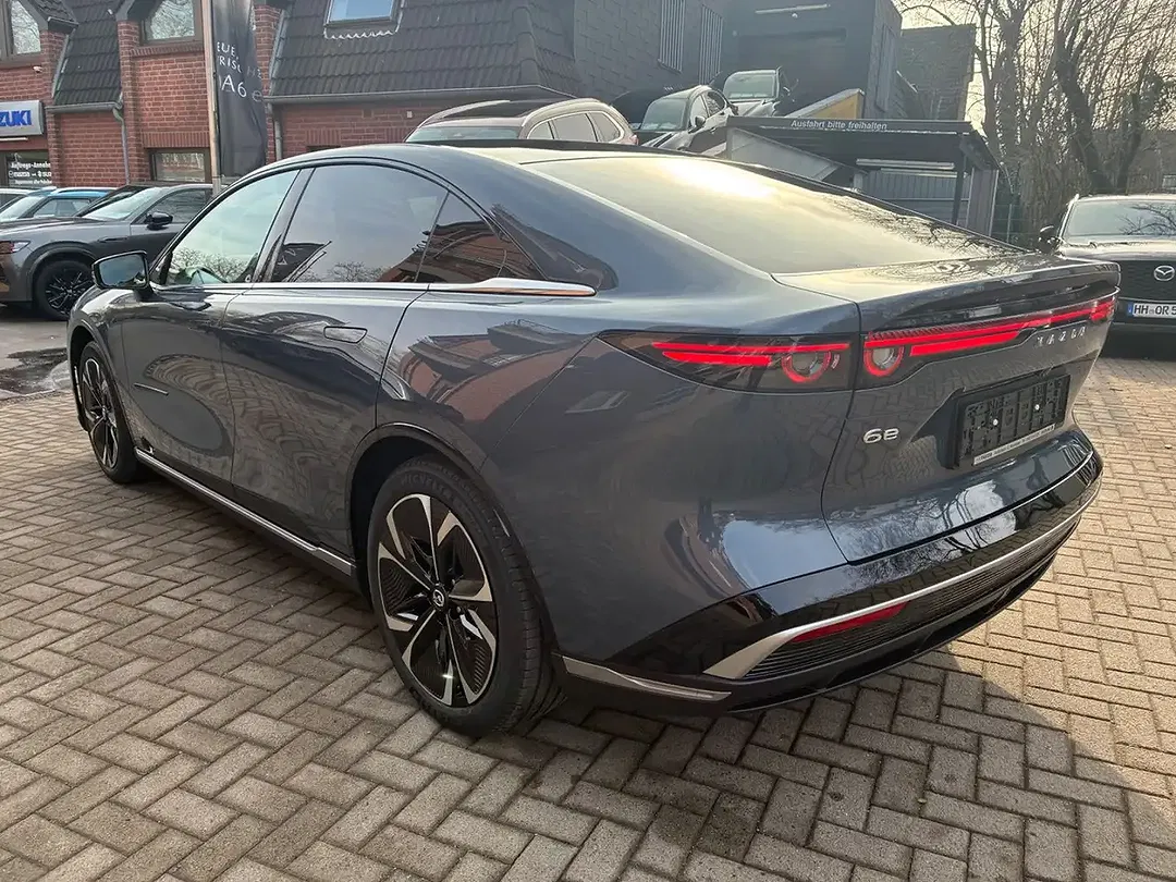 Mazda 6e EV Takumi - Thumbnail 3