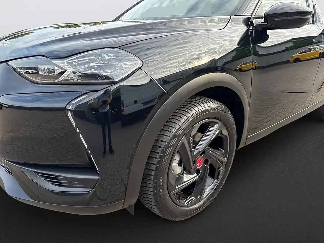 DS Automobiles DS 3 Crossback - Thumbnail 10