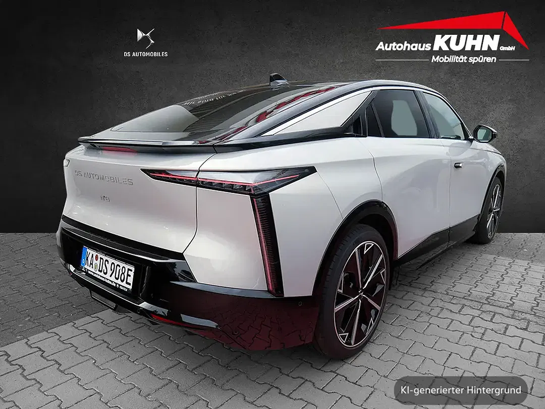 DS Automobiles N°8 - Thumbnail 4