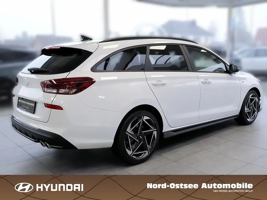 Hyundai i30 N Line cw - Thumbnail 4