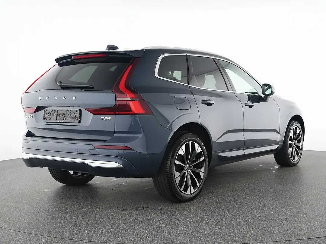 Volvo XC60 T8 AWD Ultra Bright - foto 2
