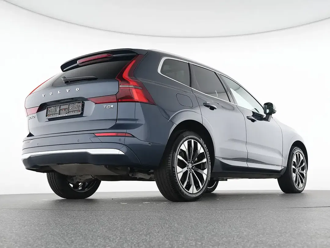Volvo XC60 T8 AWD Ultra Bright - Thumbnail 7