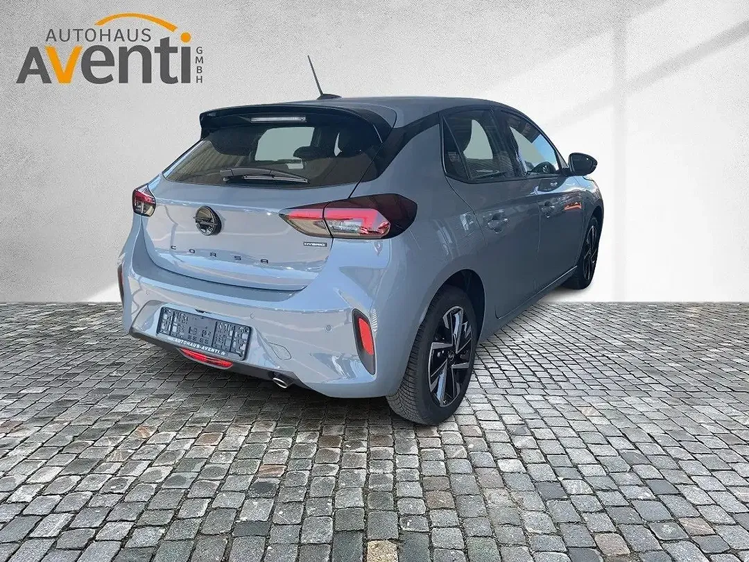 Opel Corsa GS - Thumbnail 2