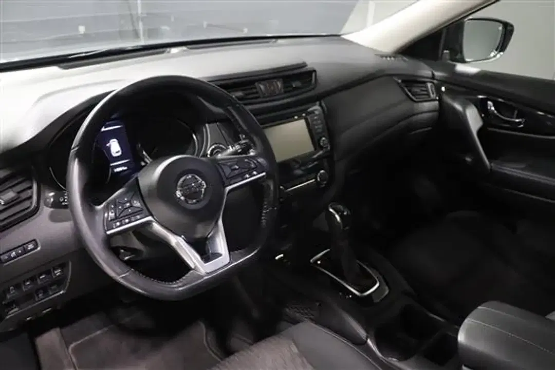 Nissan X-Trail N-Connecta - Thumbnail 10