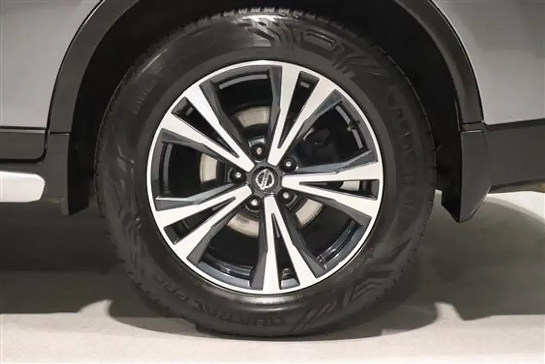 Nissan X-Trail N-Connecta - Thumbnail 5