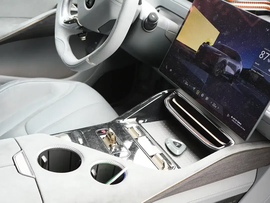 Lotus Eletre S - Thumbnail 10