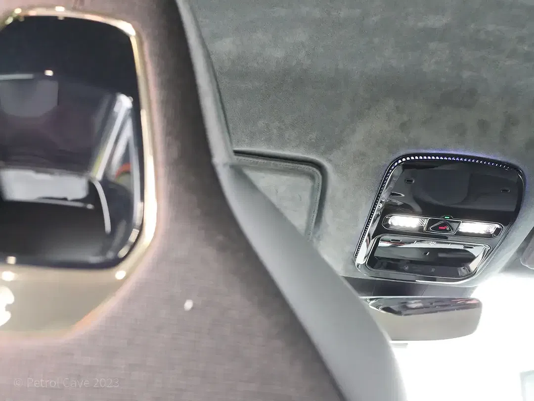 Lotus Eletre S - Thumbnail 24