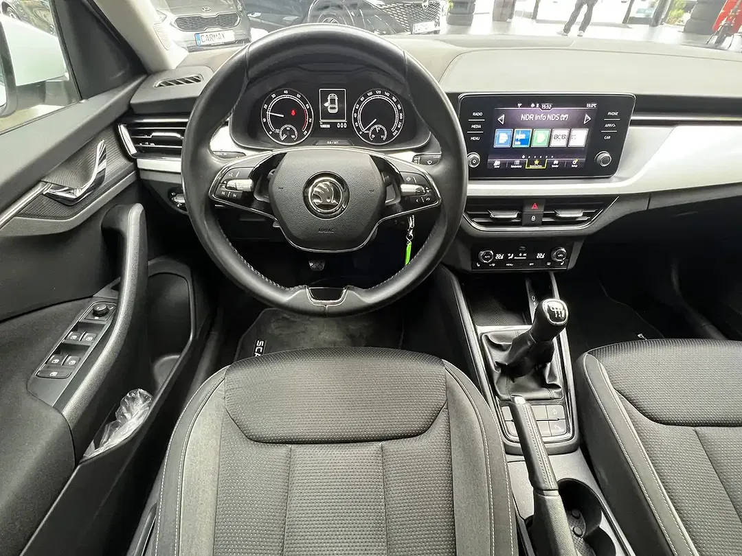 Skoda Scala 1.0 TSI Tour - foto 2
